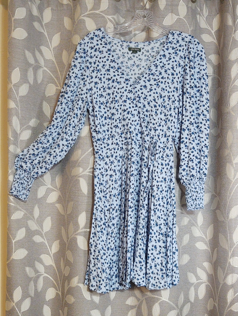 Wild Fable Blue Floral V-Neck Long-Sleeve Women’s Dress size S